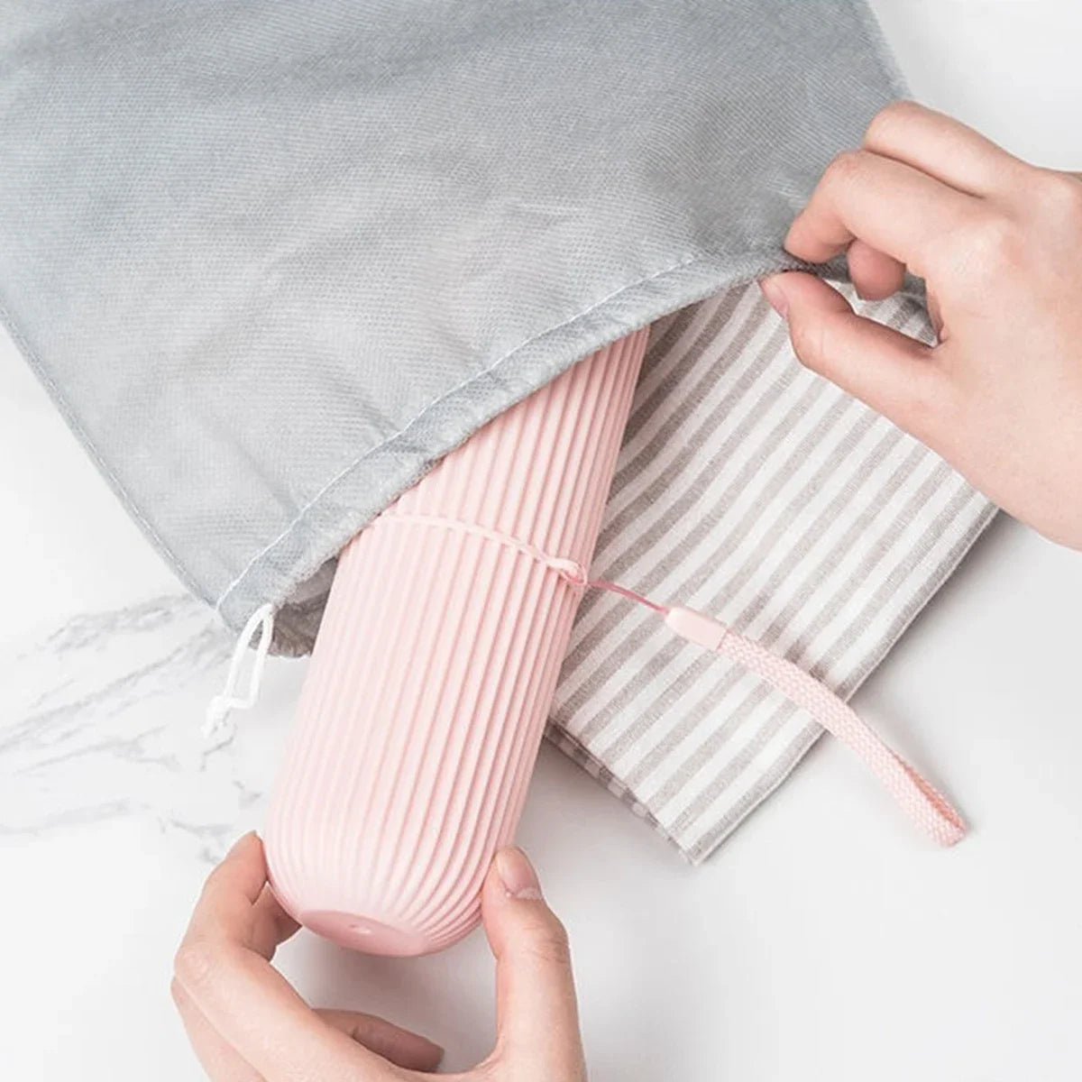 Boîte de Rangement pour Brosse à Dents de Voyage – Étui de Protection Réutilisable – PP+PS